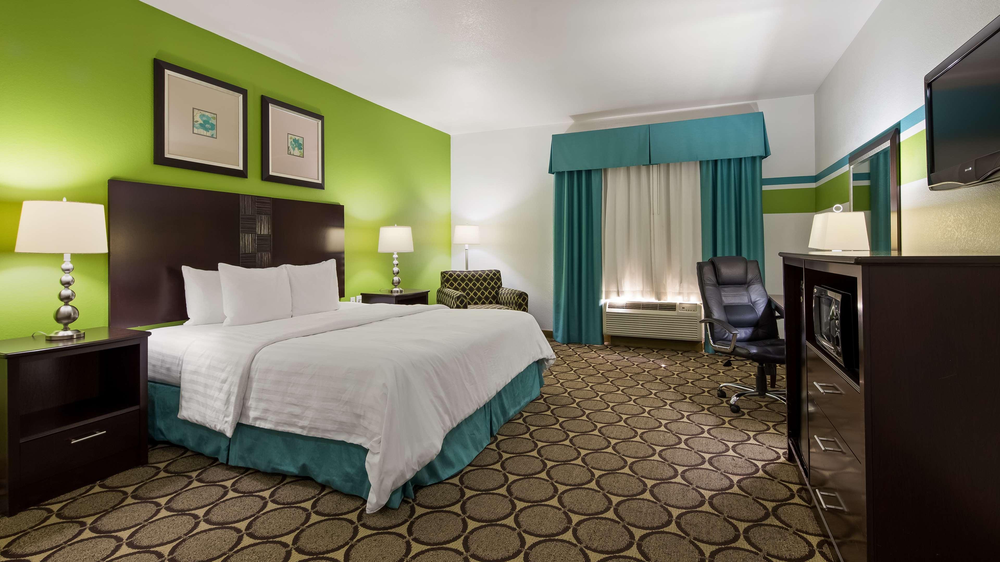 Best Western Douglas Inn & Suites Ngoại thất bức ảnh