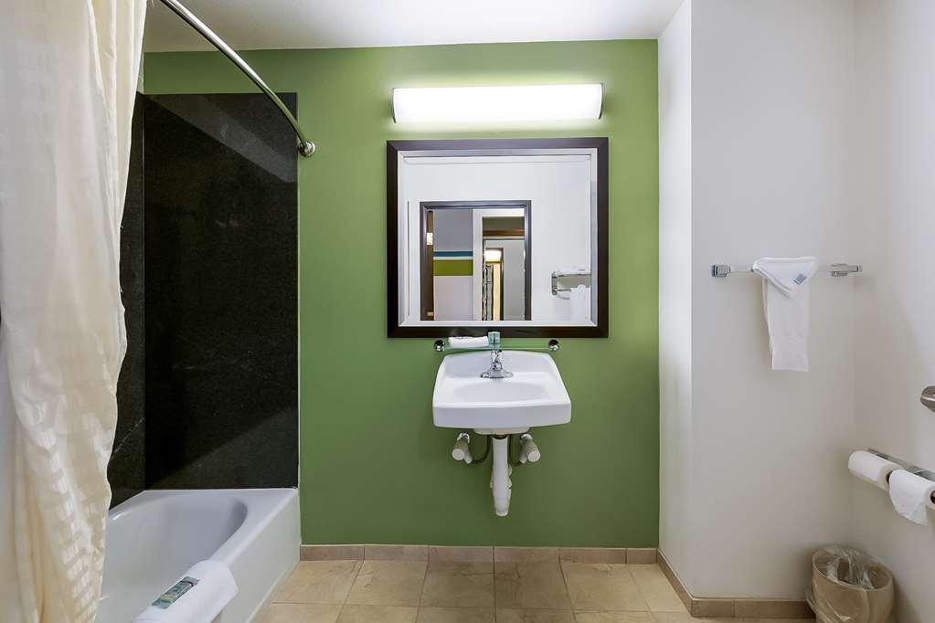 Best Western Douglas Inn & Suites Phòng bức ảnh