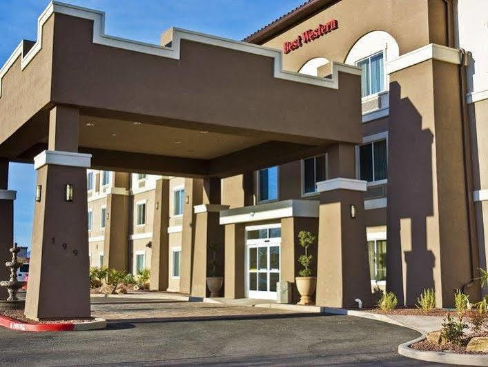 Best Western Douglas Inn & Suites Ngoại thất bức ảnh
